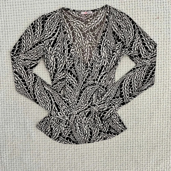 Vintage Y2K Wrap Blouse - Picture 4 of 7